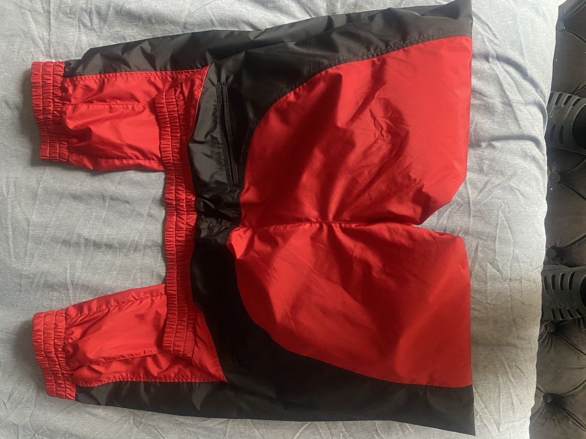 Versace Versace nylon pants Size US 32 / EU 48 - 3 Thumbnail