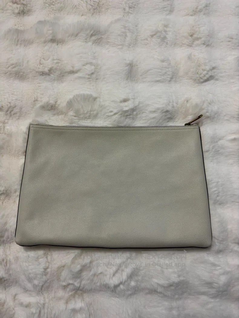 Gucci Guicci Classic Belt Logo Clutch Size ONE SIZE - 2 Thumbnail