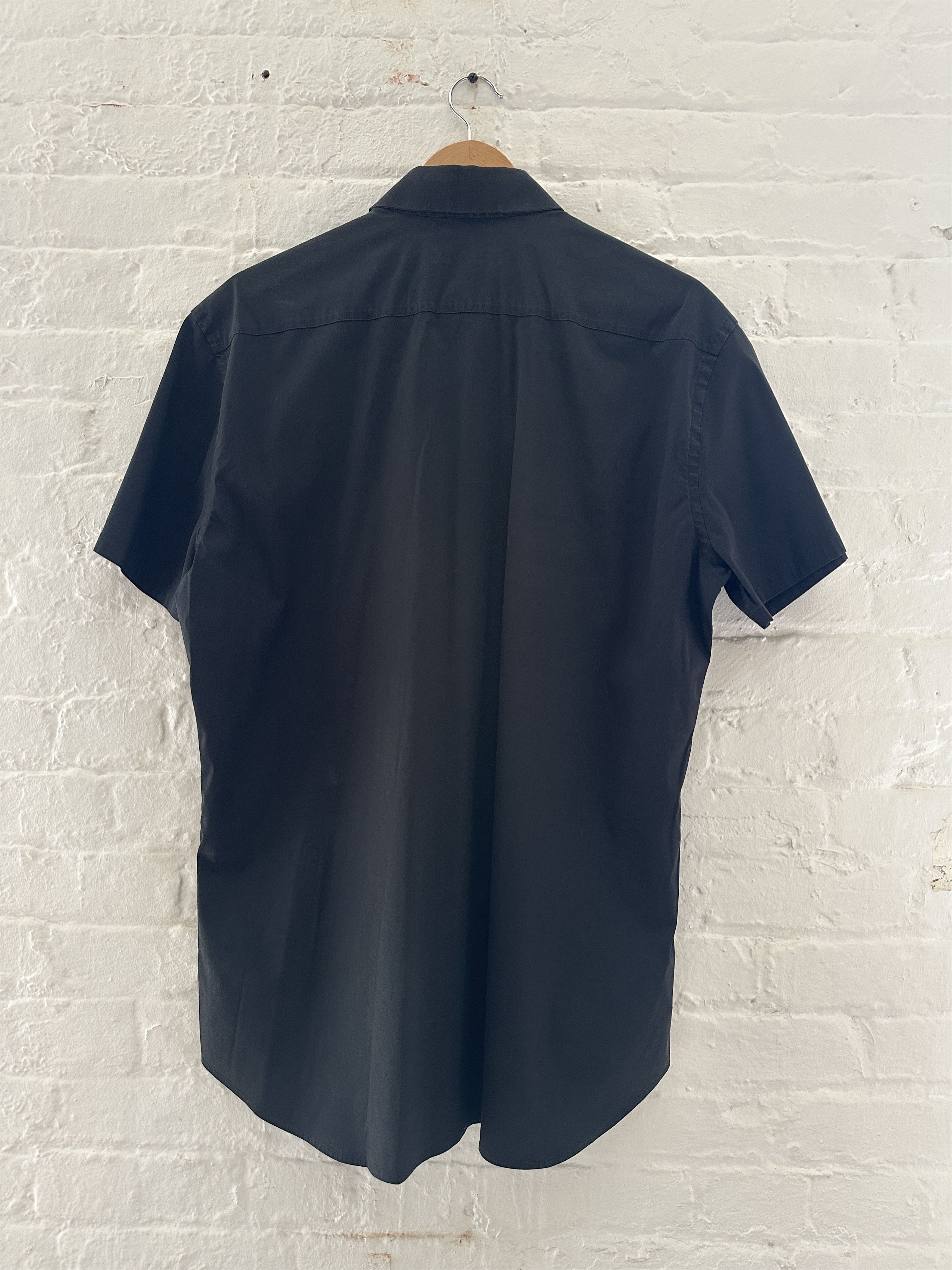 Prada Prada Short Sleeve Button Up Shirt Size US L / EU 52-54 / 3 - 3 Thumbnail