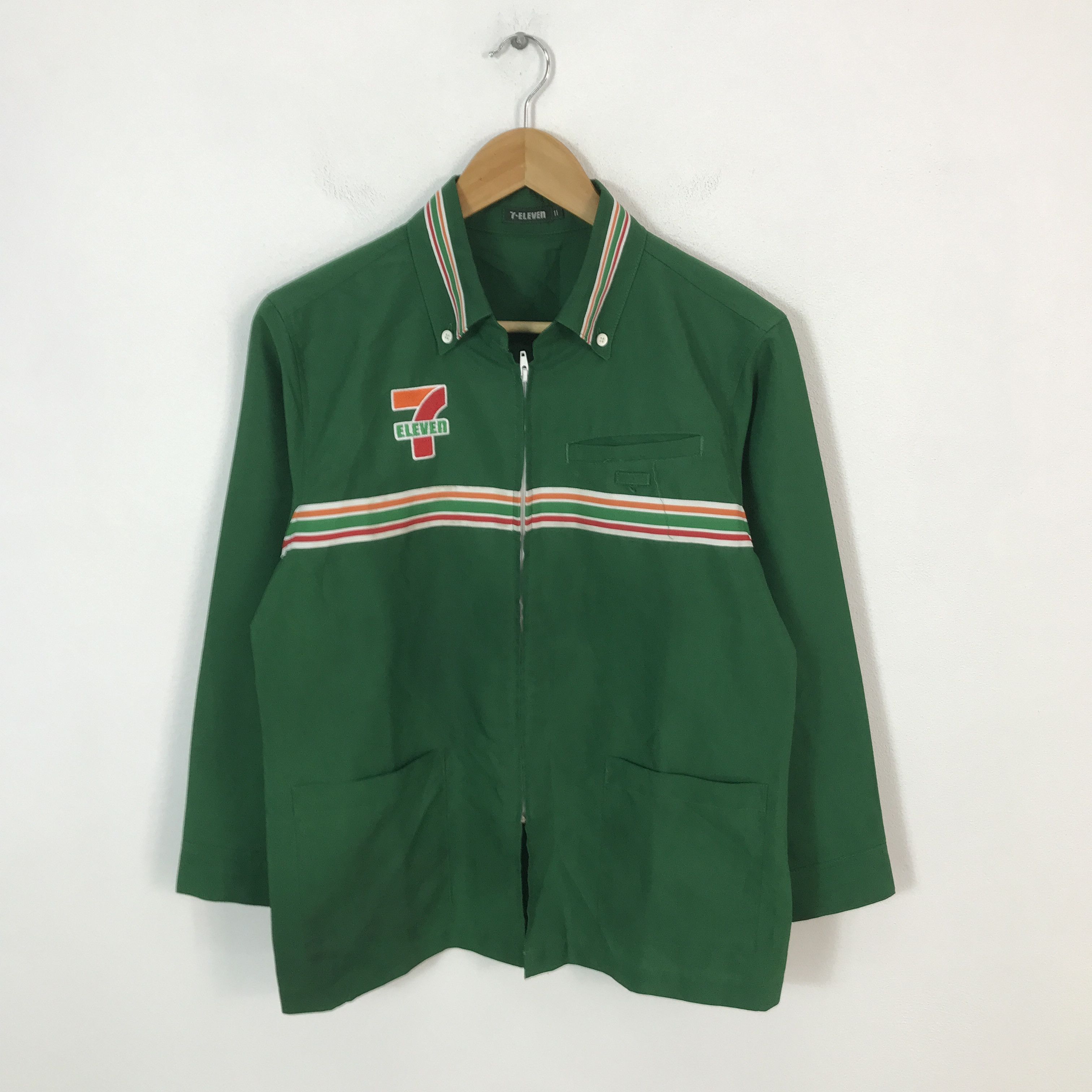 Japanese Brand Vintage 7 eleven uniform Japan shirt jacket Size US L / EU 52-54 / 3 - 2 Thumbnail