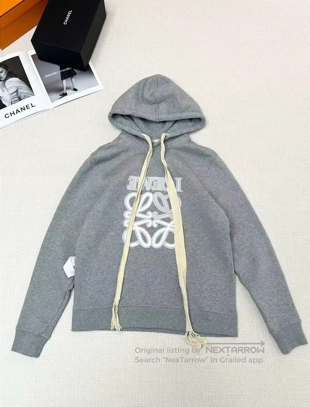 Loewe gray Loewe embroidered logo hoodie size M. Size US M / EU 48-50 / 2 - 2 Thumbnail