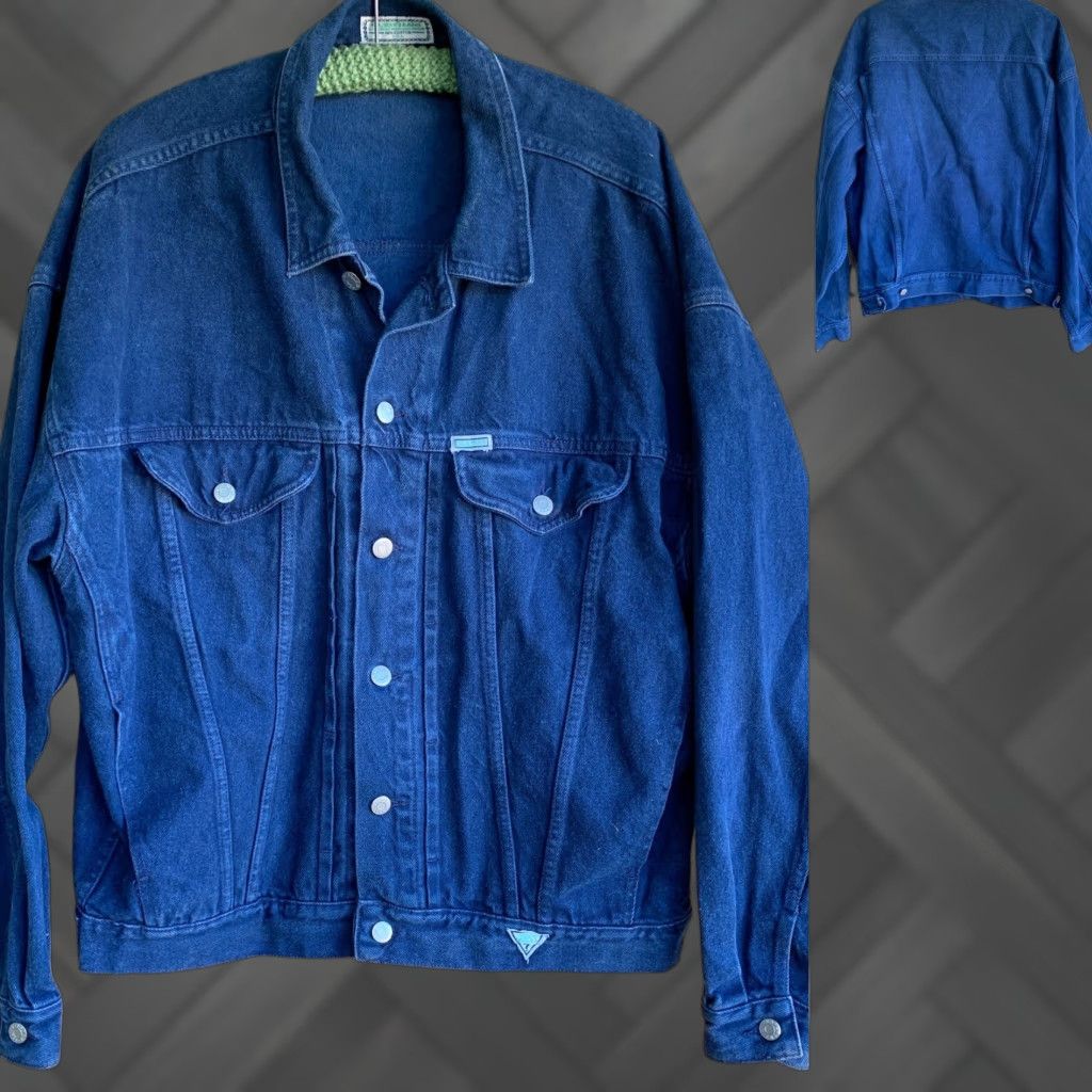 Guess VINTAGE Guess Jeans Denim Jacket 1990s Made In USA Men’s Blue XL Denim Jacket Mens XL Blue 90s Guess Jeans Jacket Vintage Men’s Blue XL Size US 36 / EU 52 - 1 Thumbnail