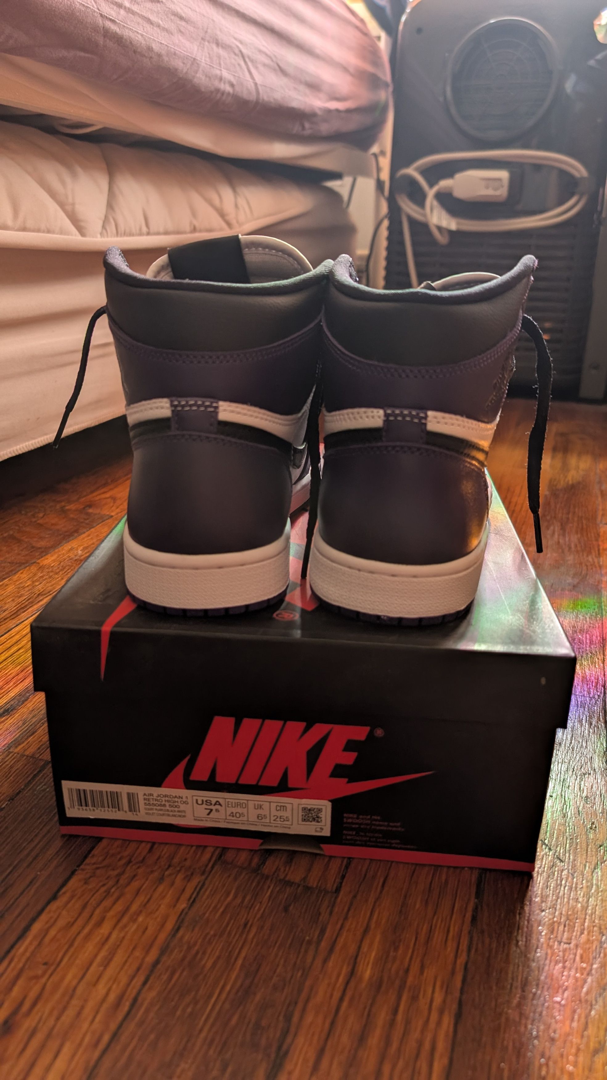 Nike Jordan 1 high Court purple Size US 7.5 / EU 40-41 - 5 Thumbnail