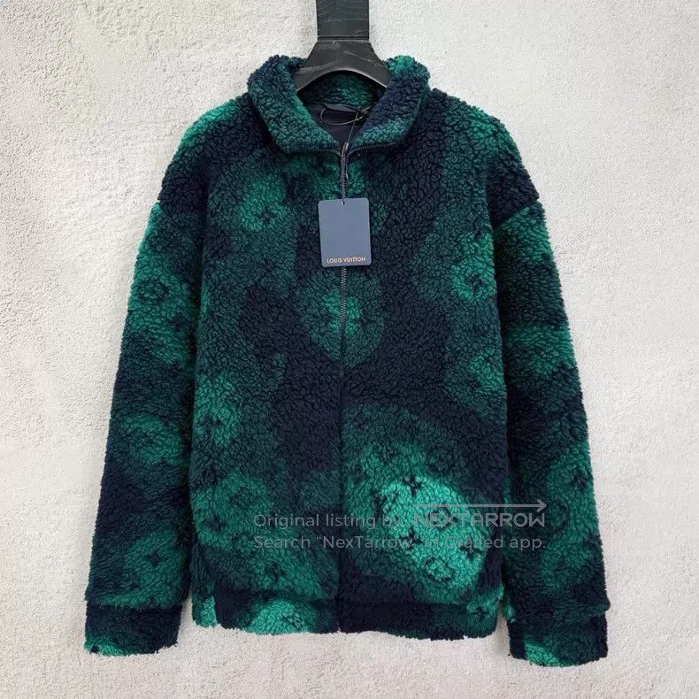 Louis Vuitton Louis Vuitton Black and green tricolour printed teddy pola Size US M / EU 48-50 / 2 - 1 Thumbnail