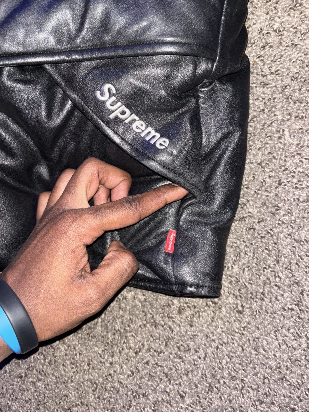 Supreme Supreme x Gortex Parka Black leather jacket 700Fill Size US S / EU 44-46 / 1 - 6 Thumbnail