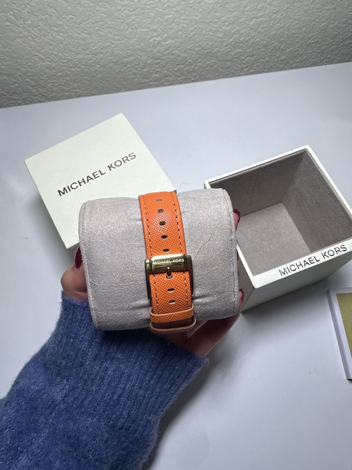 Michael Kors Michael Kors Mk2279 Gold Dial Leather Strap Ladies Watch Size ONE SIZE - 2 Thumbnail