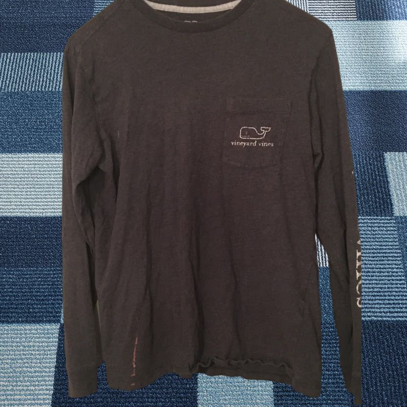 Vineyard Vines Vineyard Vines Shirt XS Men Gray Long Sleeve Logo Graphic Whale, Regular Fit, Crew Neck, Cotton Century Size US XS / EU 42 / 0 - 1 Thumbnail