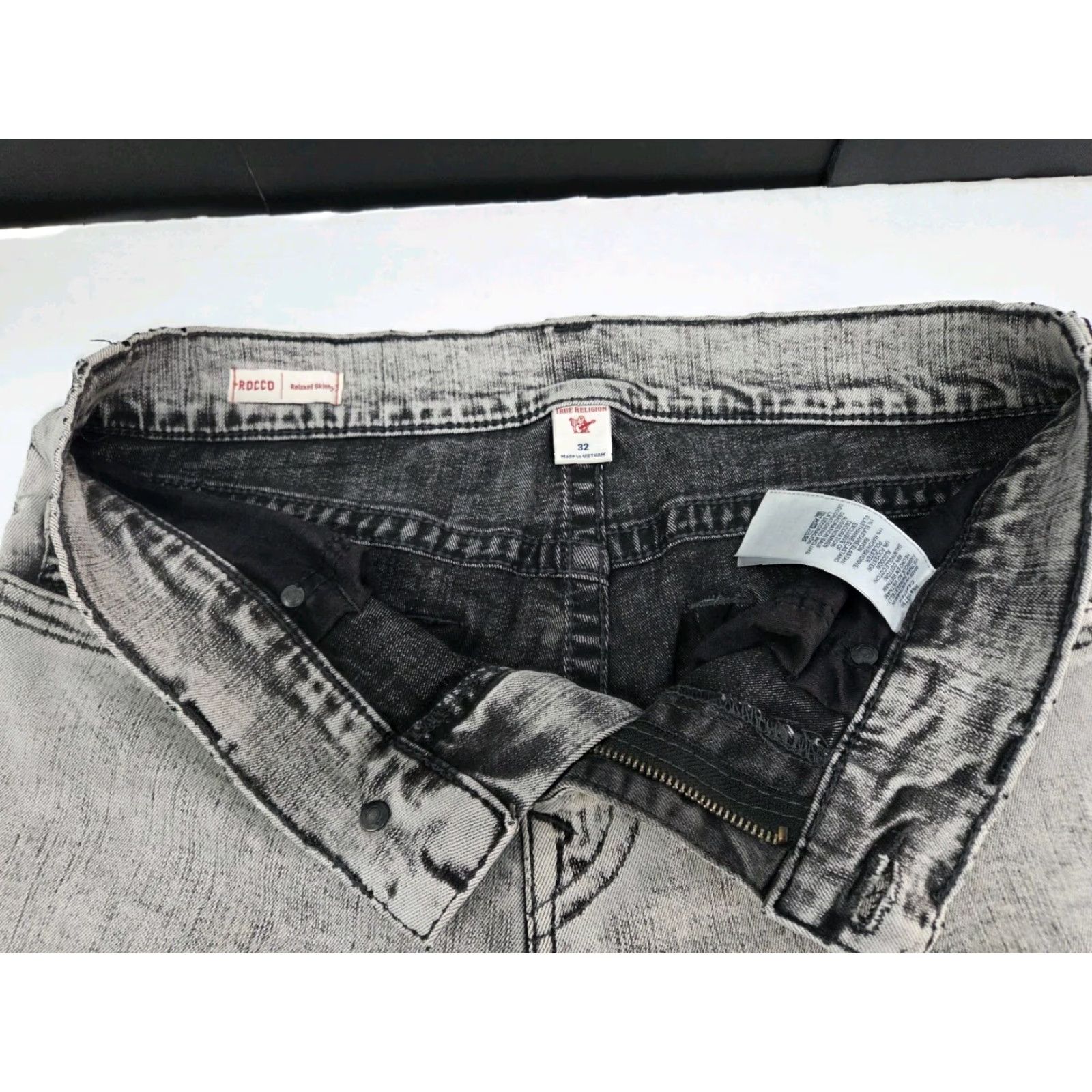True Religion VINTAGE True Religion Jeans? Rocco Relaxed Skinny 32/33 Gray 5-Pocket Embroidered Denim Mens Size US 32 / EU 48 - 4 Thumbnail