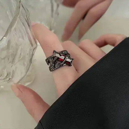 Japanese Brand × Jewelry Black Rings Thorns Vine Twine Red Rhinestones Size ONE SIZE - 1 Thumbnail