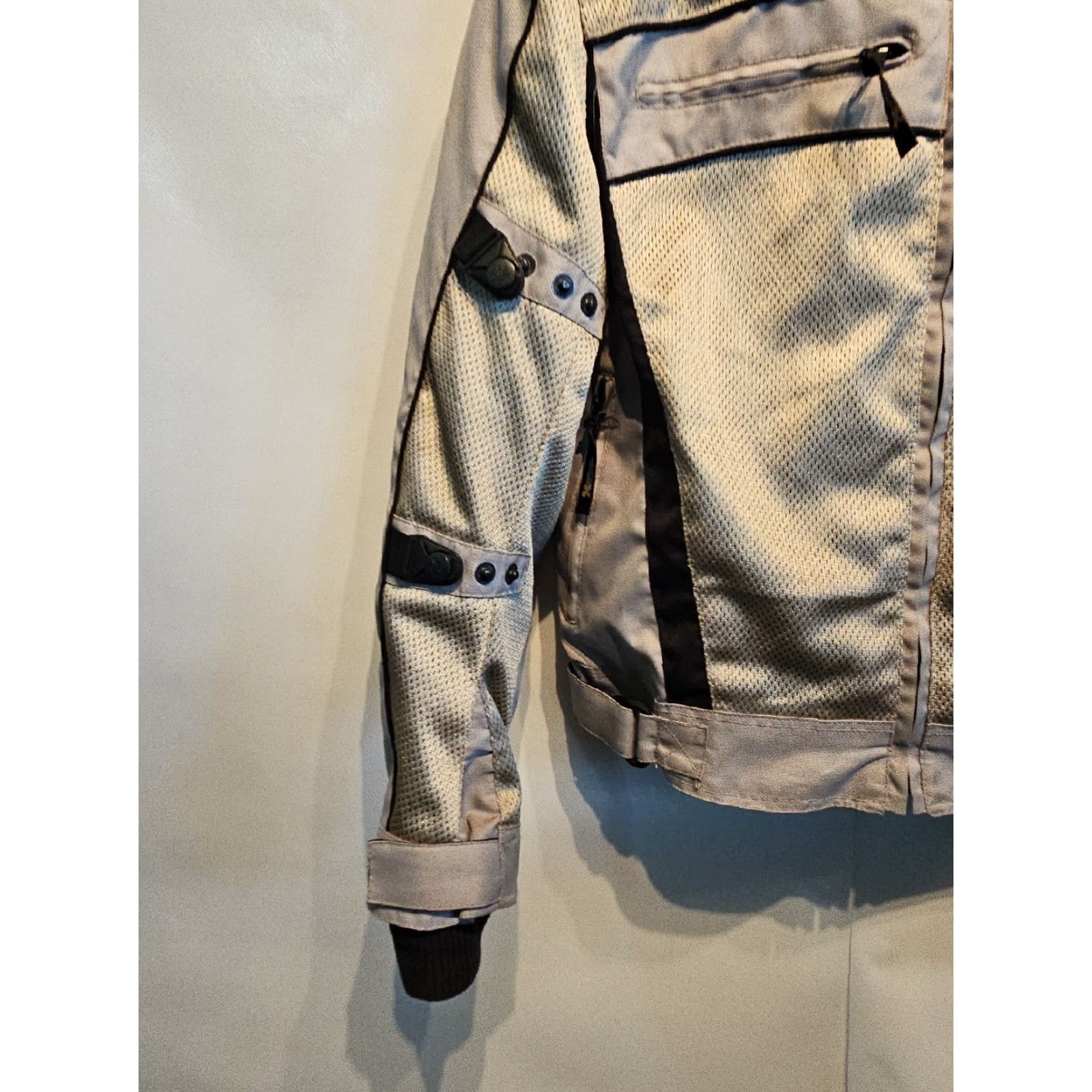 Element Xelement Motorcycle Jacket Silver Padded Removable Liner Mens Size Medium Size US M / EU 48-50 / 2 - 3 Thumbnail