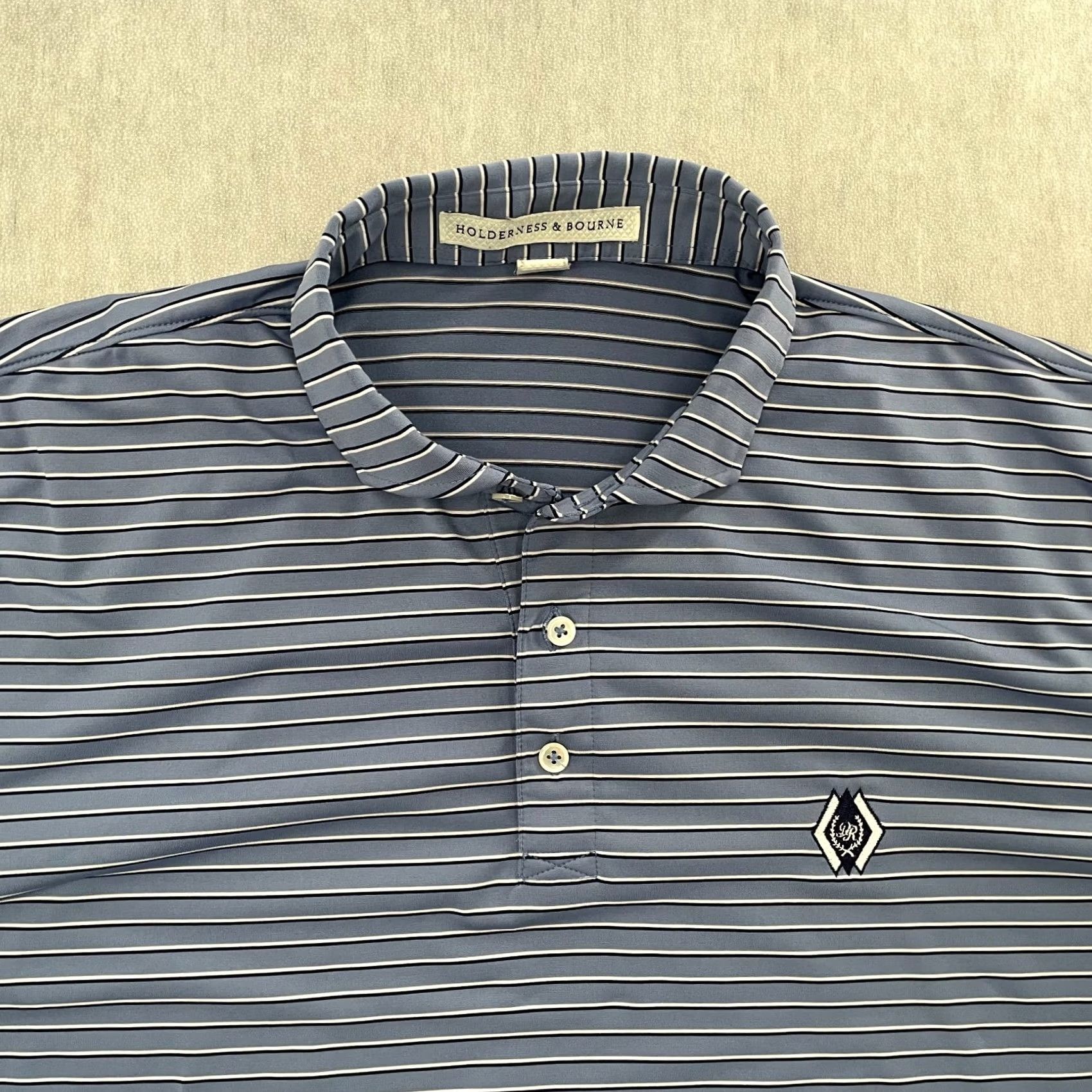 Vintage Holderness & Bourne Polo Adult Large Blue The Sutton Diamond Run Golf Club Shirt Polo Blue Striped Logo Embroidered Men Mens Golf Size US L / EU 52-54 / 3 - 2 Thumbnail