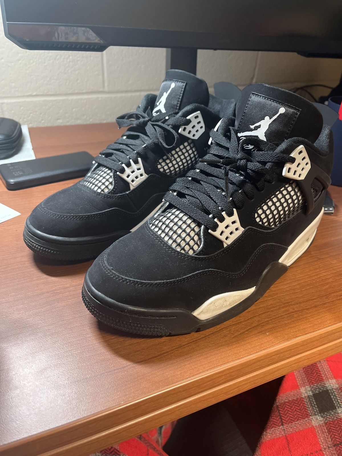 Jordan Brand Jordan 4 white thunder Size US 9 / EU 42 - 4 Thumbnail