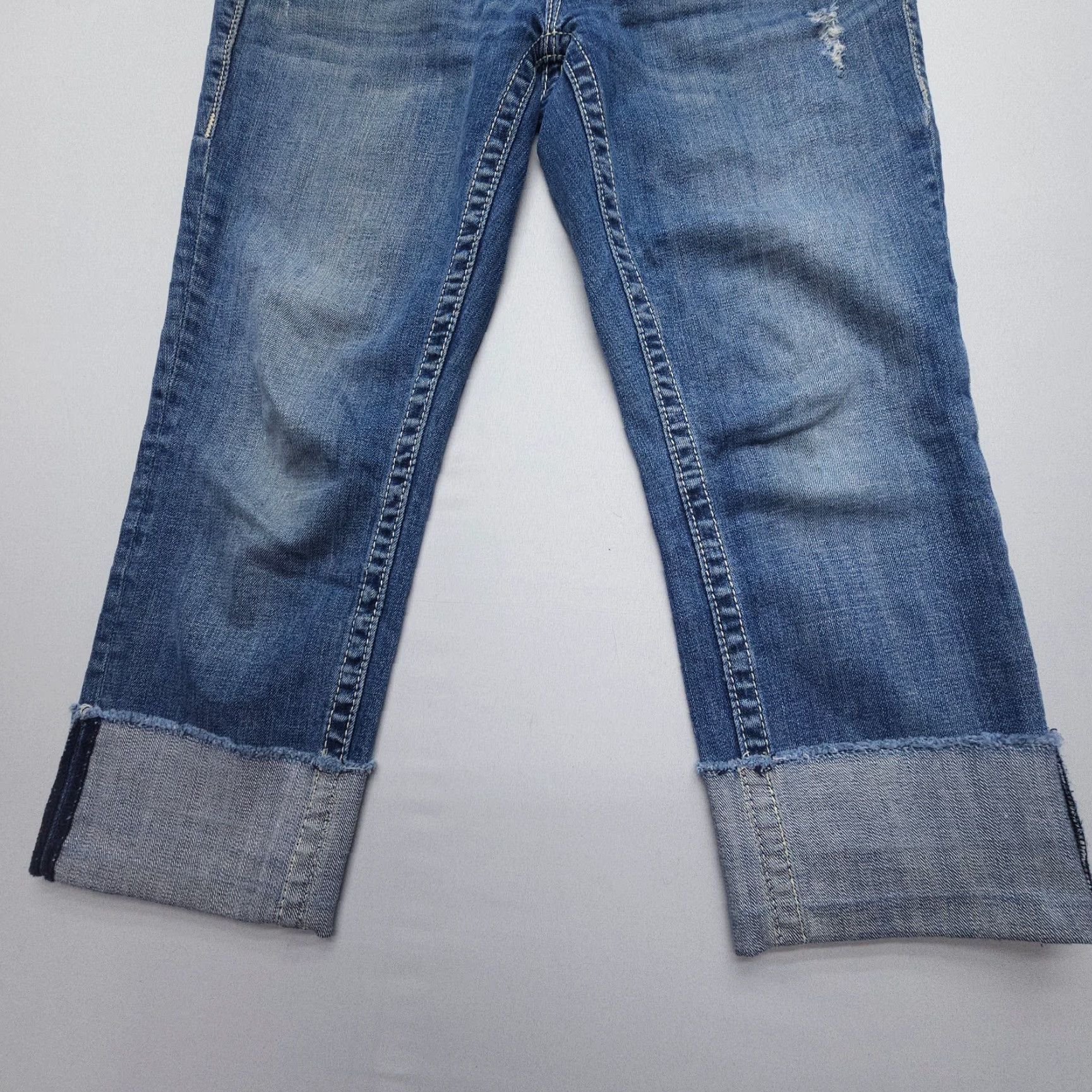 Vintage VIGOSS Chelsea Capri Heritage Fit Size 8 Denim Jeans Women Low 5-Pocket Pockets Blue Embroidered Rhinestone Size ONE SIZE - 6 Thumbnail