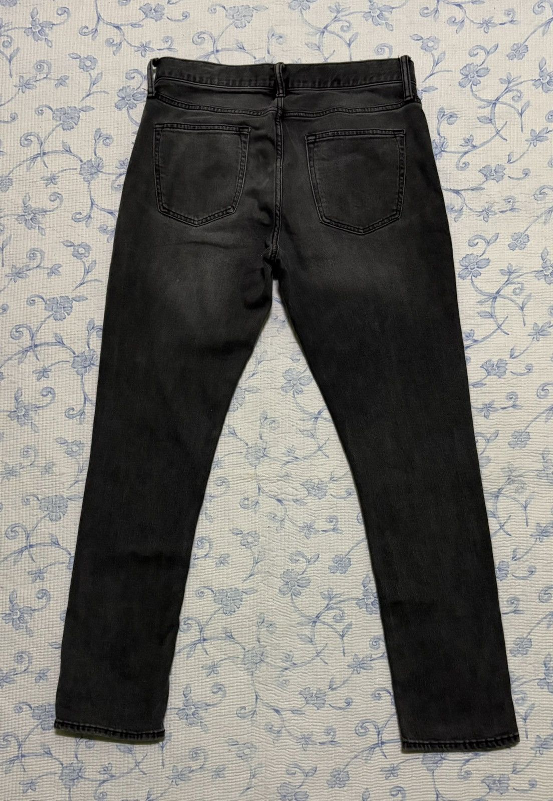 Old Navy Old Navy Streetwear Skinny Slim Fit Denim Size US 33 - 8 Thumbnail
