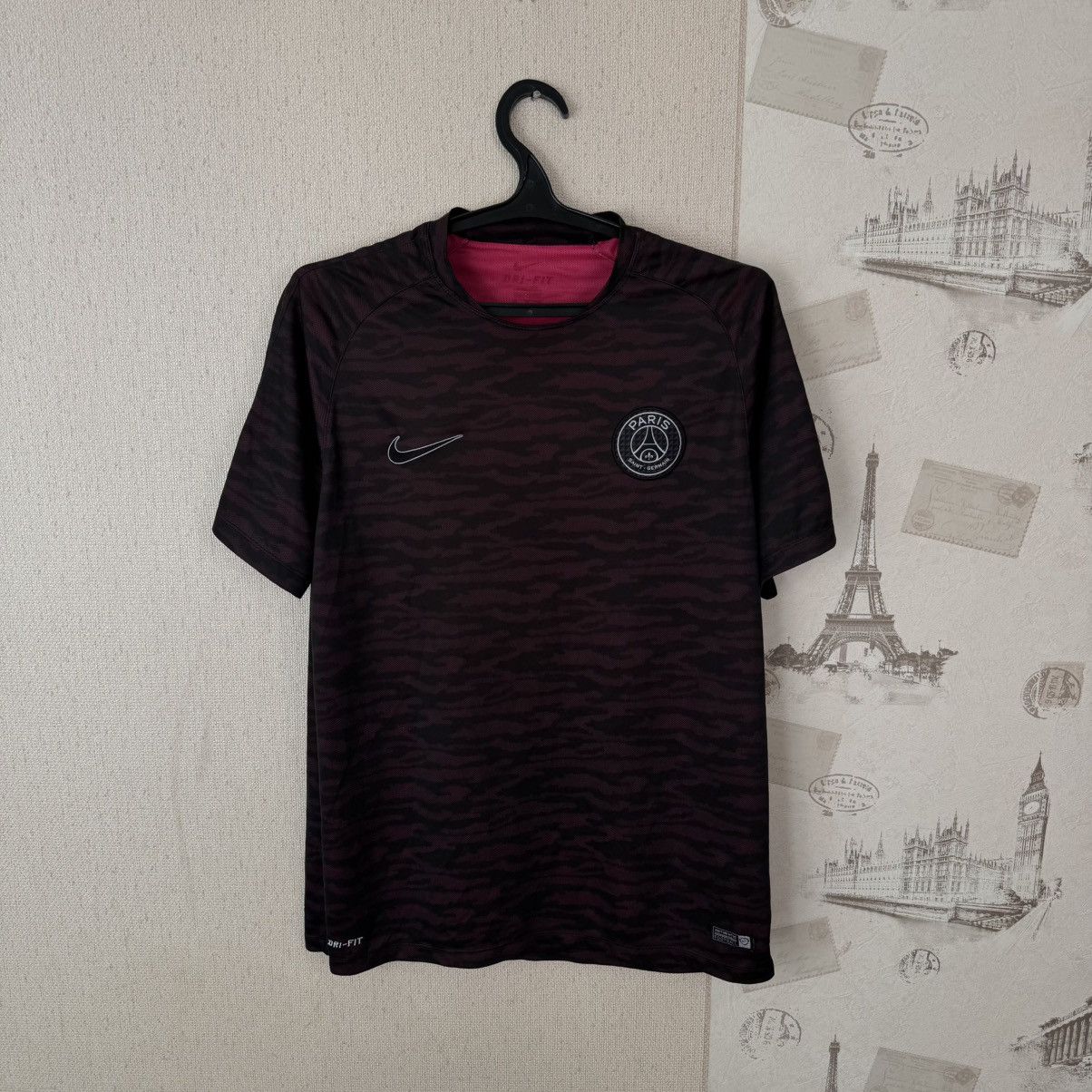 Nike Nike PSG Jersey Training 2015 XL Camo Dessert Pink Soccer Size US XL / EU 56 / 4 - 3 Thumbnail