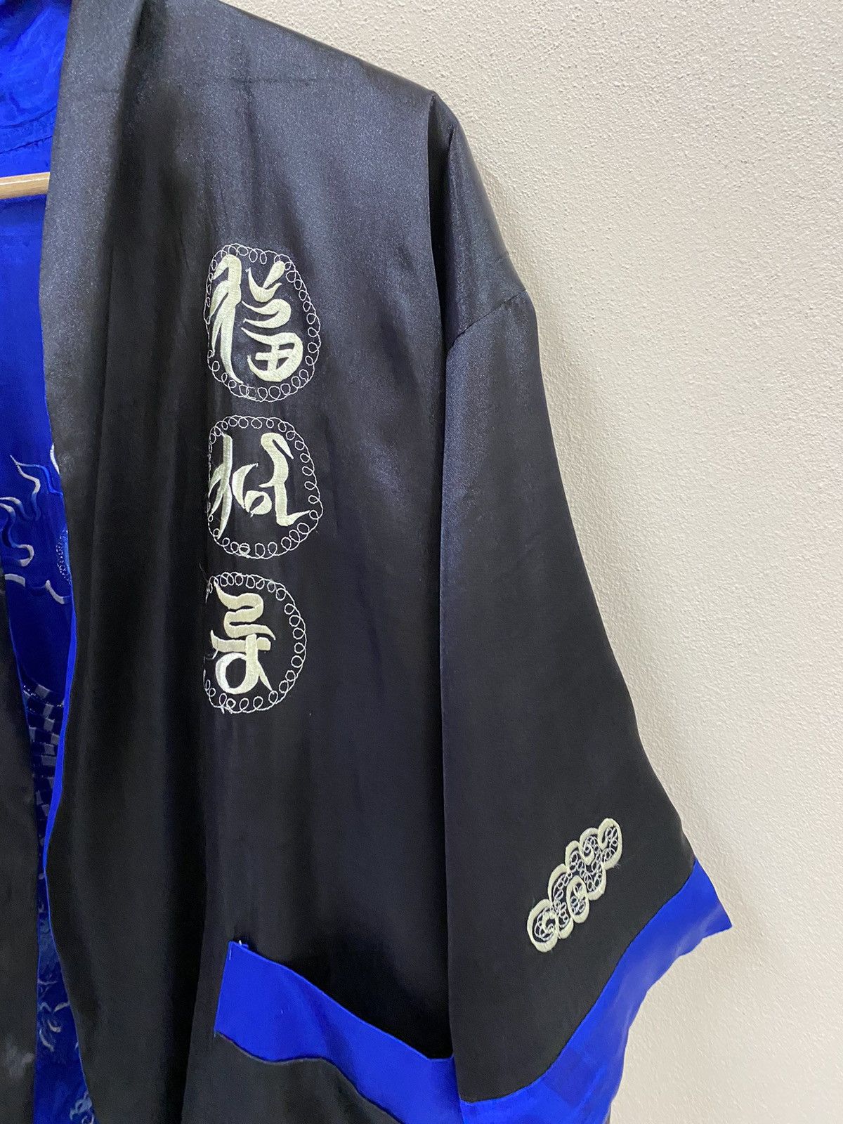 Japanese Brand Kimono Dragon Size US L / EU 52-54 / 3 - 6 Thumbnail