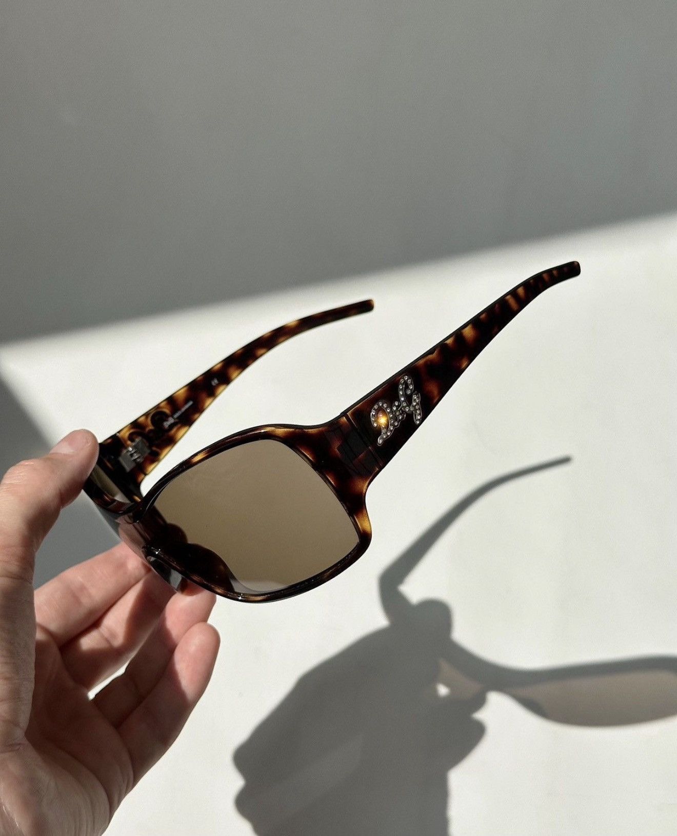 Dolce & Gabbana DOLCE & GABBANA Crystal Logo Brown Mask Sunglasses Vintage Size ONE SIZE - 3 Thumbnail