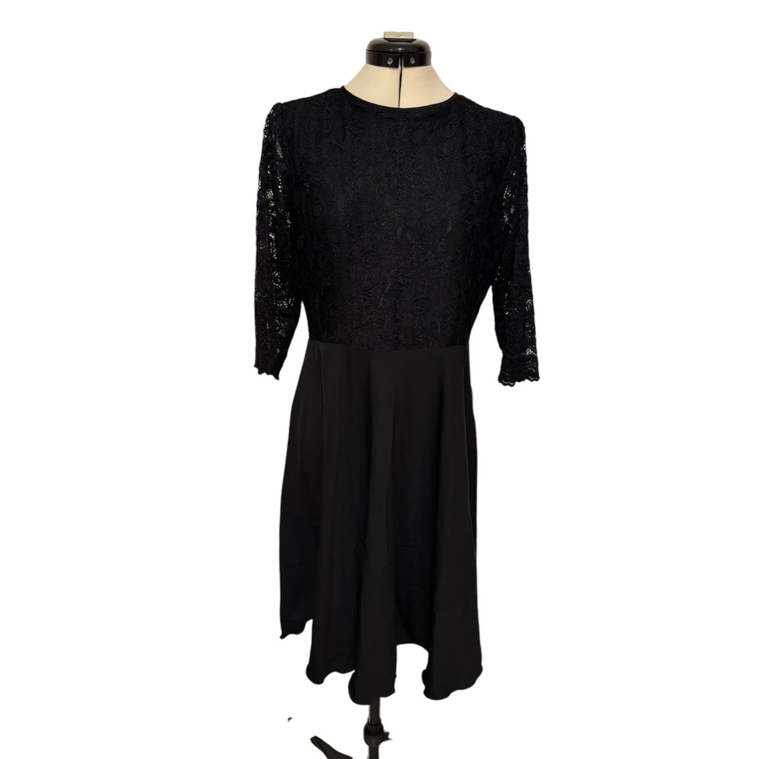 Other Women’s Black Lacy Arms A Line Tea Dress – Small Size M / US 6-8 / IT 42-44 - 2 Thumbnail