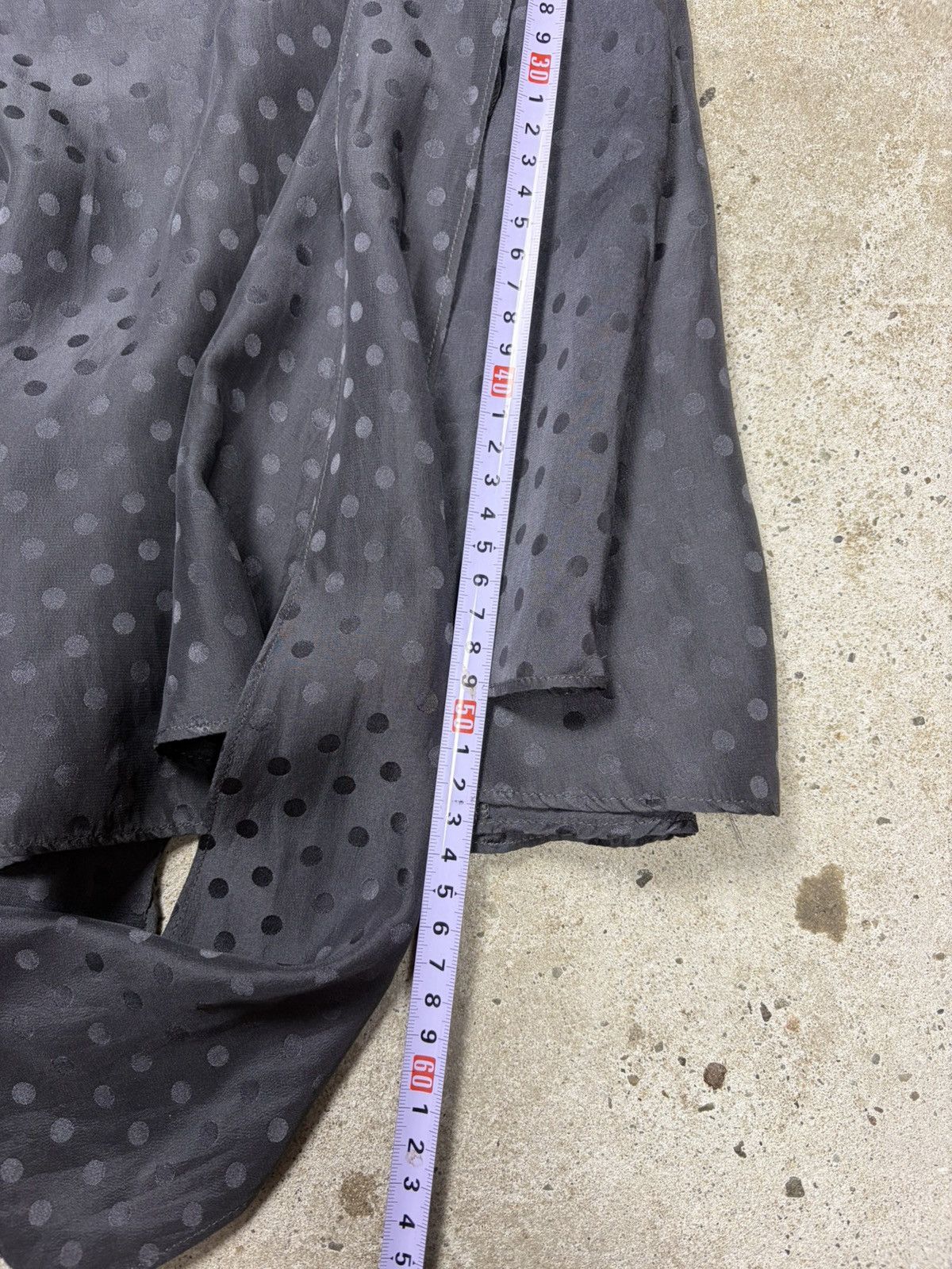 Balenciaga Balenciaga 2006 Silk Polka Dot Pleated Skirt Belted Tied Size 26" / US 2 / IT 38 - 17 Thumbnail