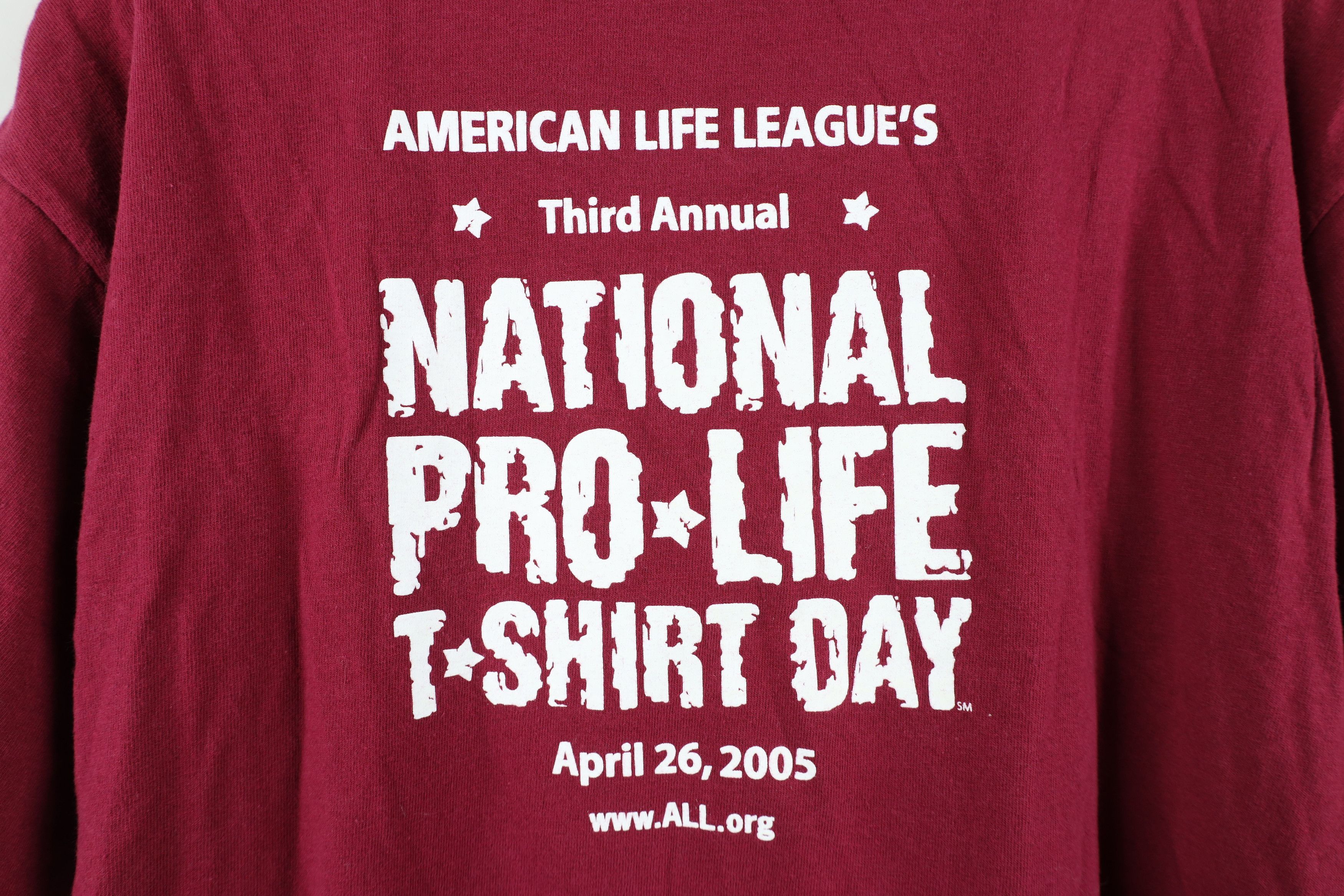 Vintage Vintage 90s Y2K Spell Out Abortion Kills Kids T-Shirt Maroon Size US L / EU 52-54 / 3 - 10 Thumbnail