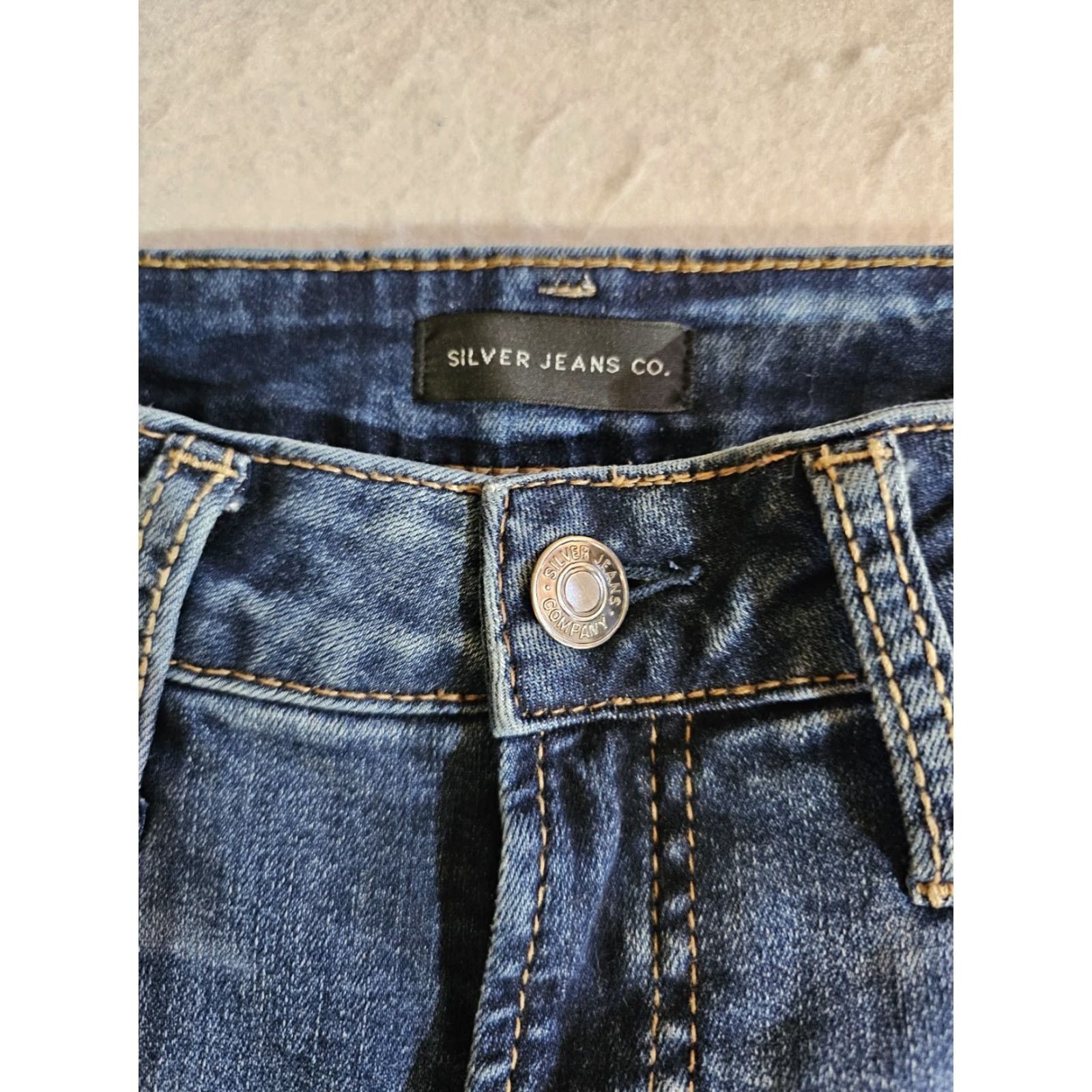 Silver Jeans Co. Silver Jeans Signature Suki Slim Denim Jeans Women's W28 L27 Medium Wash Clothing Jeans Size 28" / US 6 / IT 42 - 3 Thumbnail