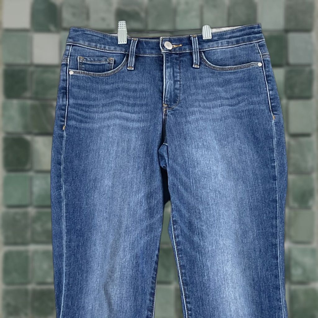 Athleta Athleta Jeans Skinny Leg Womens Size 4 Blue Denim Mid-Rise Casual Sculptek Size 27" / US 4 / IT 40 - 1 Thumbnail