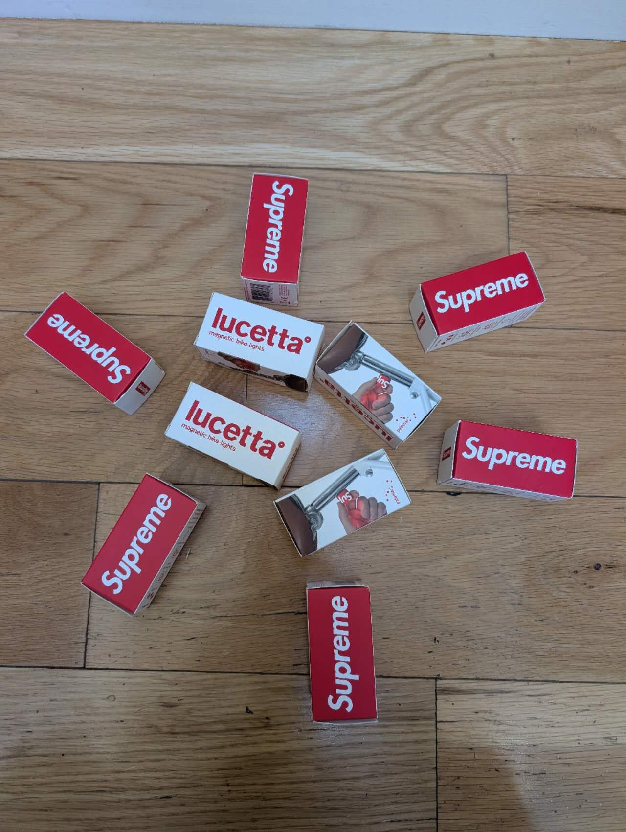 Supreme Supreme Lucetta Magnetic Bike Lights Size ONE SIZE - 6 Thumbnail