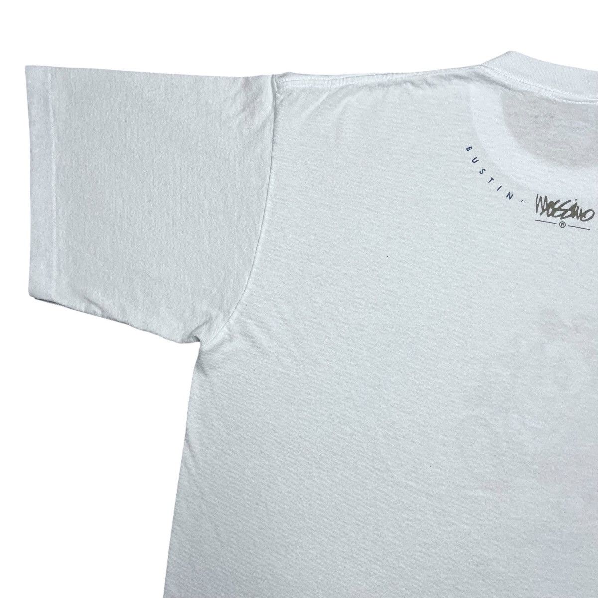 Mossimo × Vintage Vintage 90s Mossimo Bustin Down Walls Character Graphic Tee Size US L / EU 52-54 / 3 - 12 Thumbnail