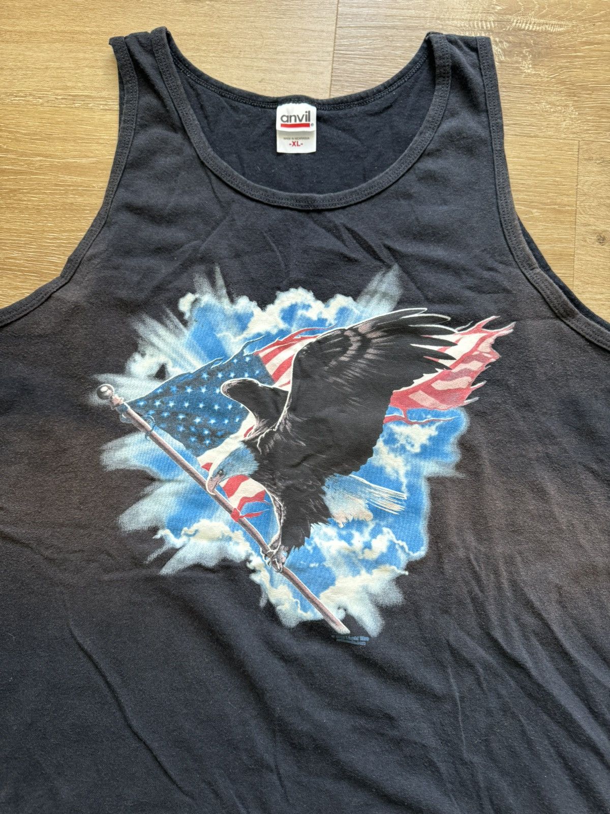 Other Majestic Eagle Holding American Flag Patriotic Tank Top XL Size US XL / EU 56 / 4 - 13 Thumbnail
