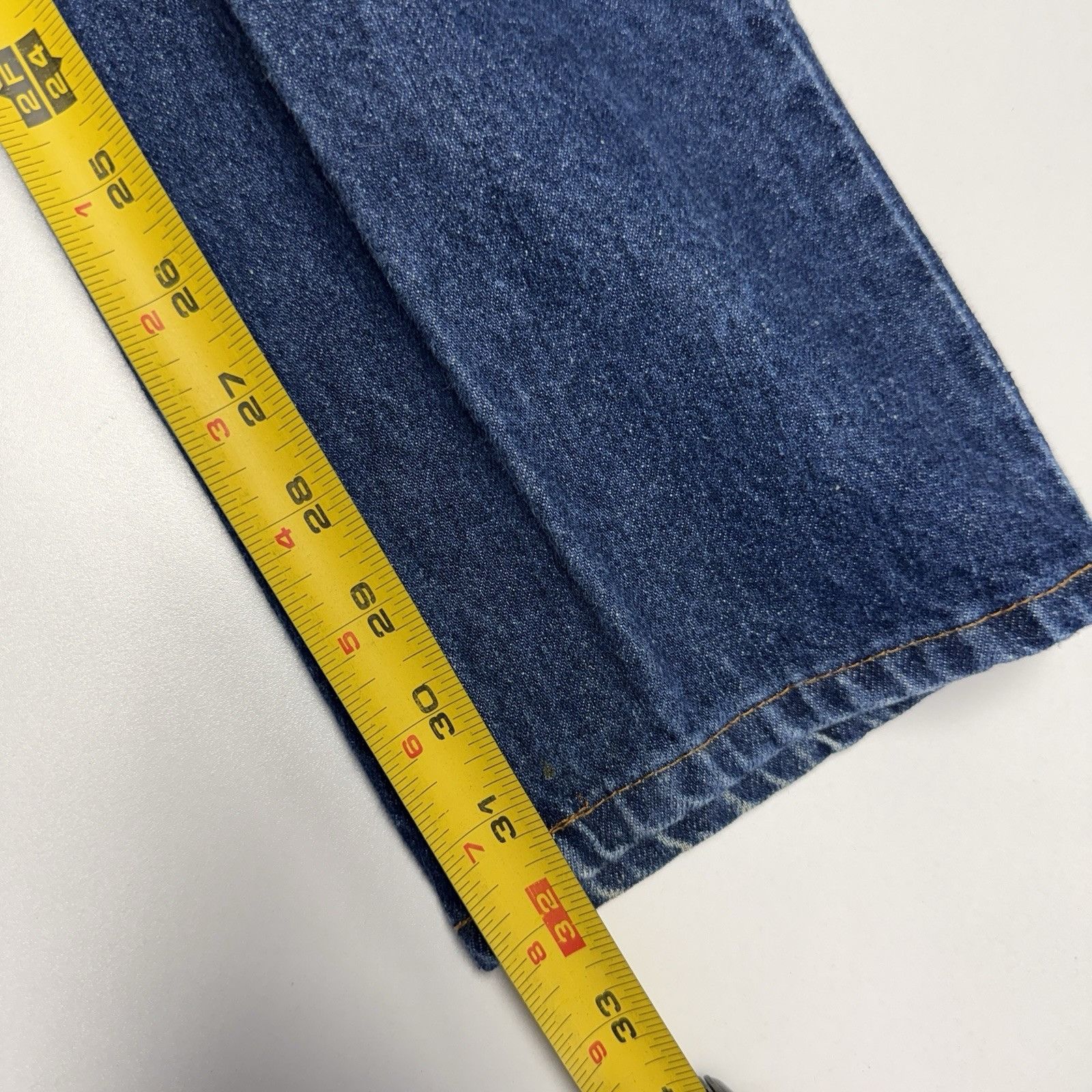 Levi's Vintage Levi's 505 Jeans Mens 30x32 (28x32) Dark Wash Canada Size US 30 / EU 46 - 8 Thumbnail