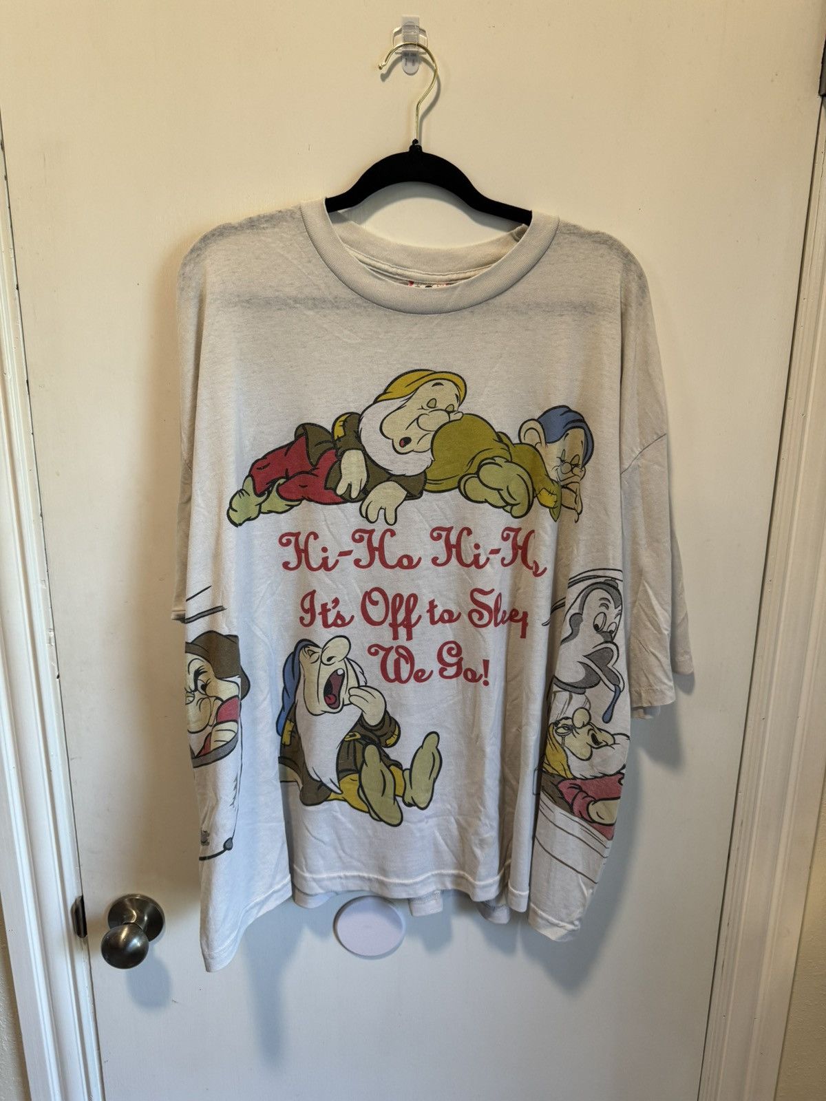 Disney Vintage Disney 7 Dwarfs Tee Size US XL / EU 56 / 4 - 1 Thumbnail