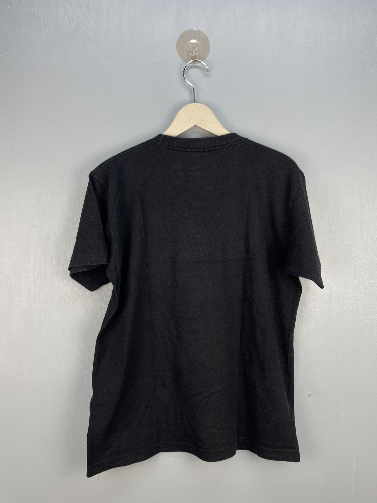 Band Tees Vintage Y2K The Black Eyed Peas The End promo band t shirt Size US M / EU 48-50 / 2 - 2 Thumbnail