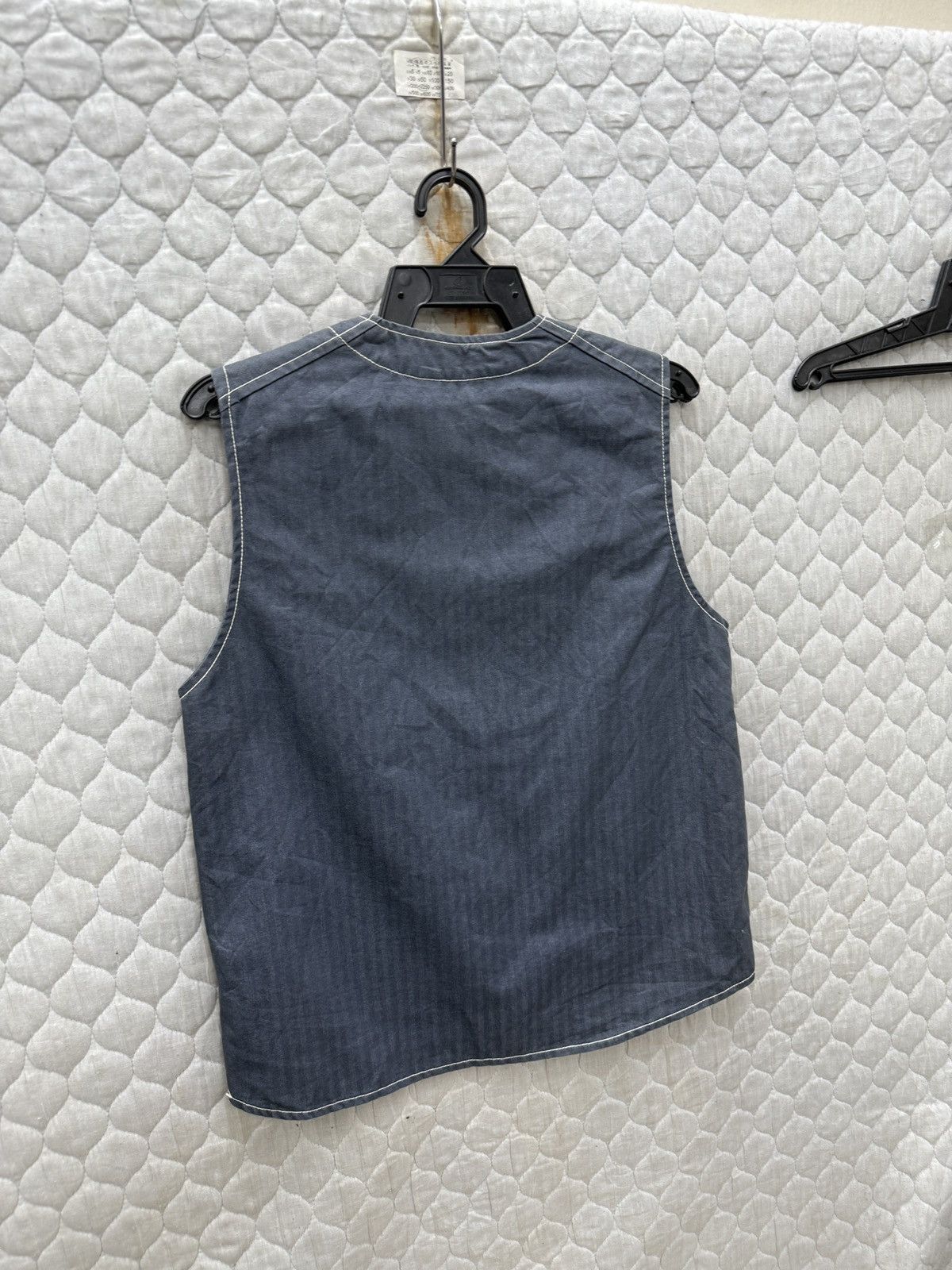 Hypebeast 🔥🔥🔥ARCHIVE CHIQUITA VEST Size US M / EU 48-50 / 2 - 6 Thumbnail
