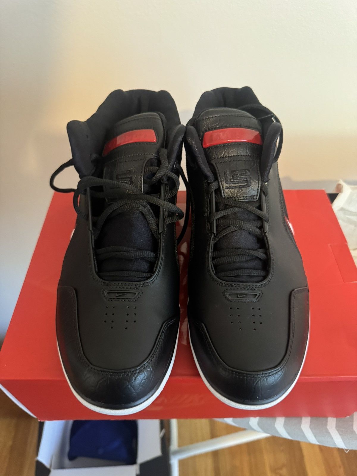 Nike Lebron zoom Generation Size US 10 / EU 43 - 2 Thumbnail