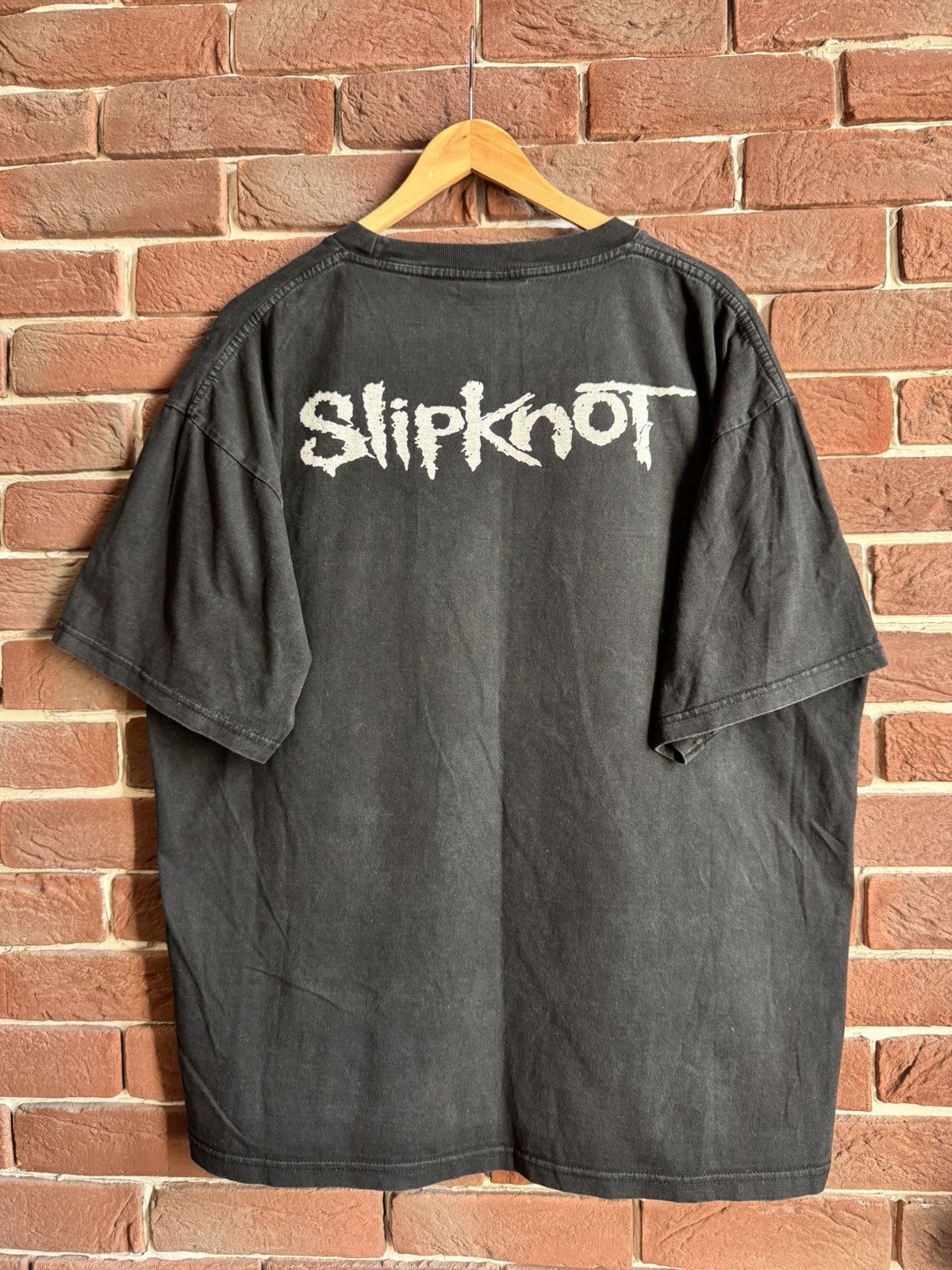 Band Tees 00s Slipknot IOWA Mask Nu Metal Band Tshirt Rare Grail XL Size US XL / EU 56 / 4 - 2 Thumbnail