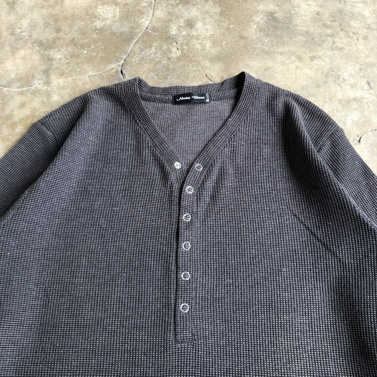 If Six Was Nine 2000s Nota Bene Halfbutton Longslevee Thermal Waffle Lgb Size US M / EU 48-50 / 2 - 3 Thumbnail