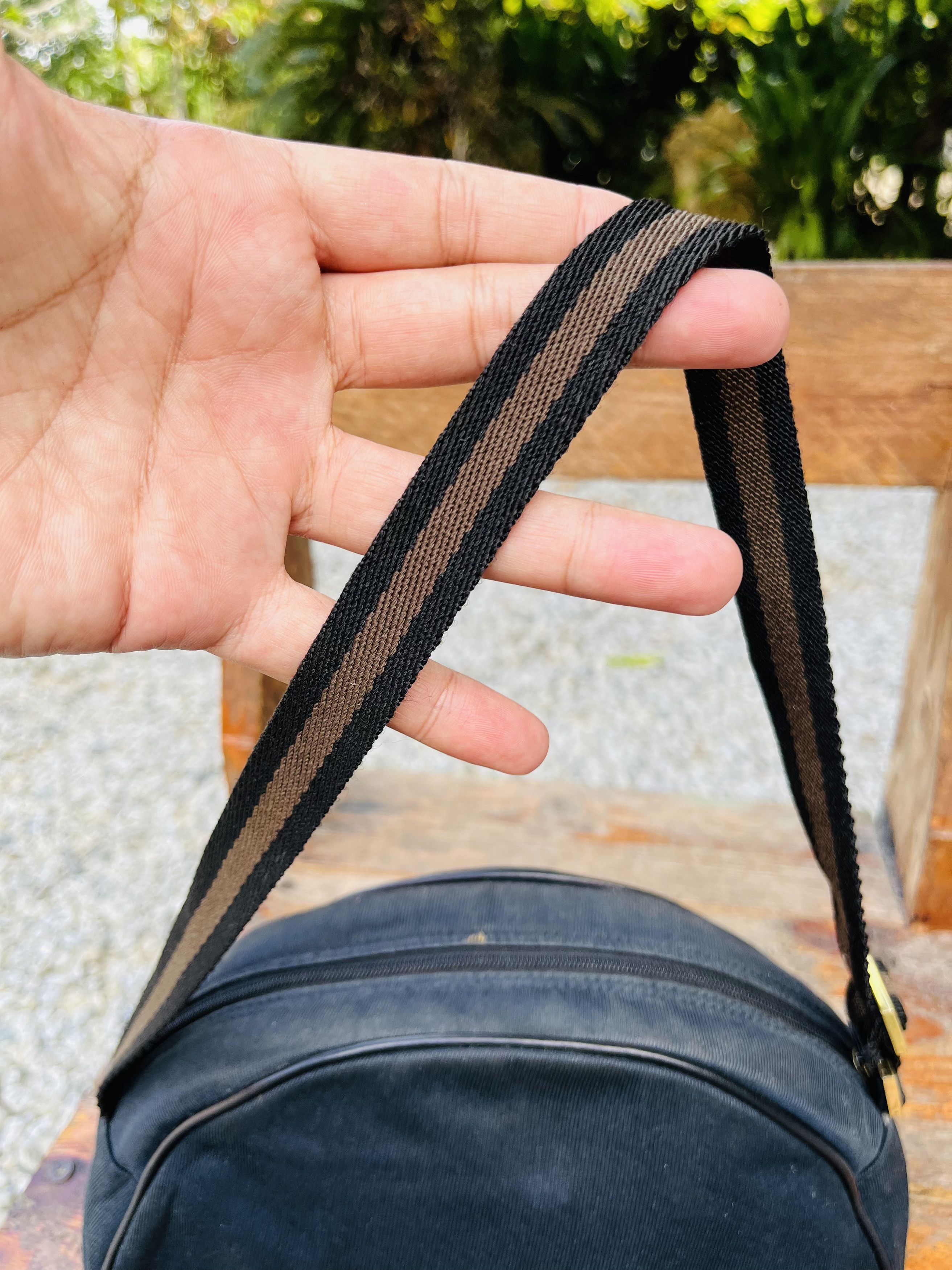 Gucci × Vintage Vintage Gucci Designer Fashion Style Size ONE SIZE - 7 Thumbnail
