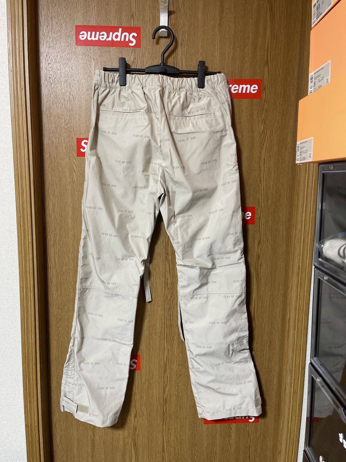 Fear of God Fear of god 6th baggy nylon pants Size US 31 - 2 Thumbnail