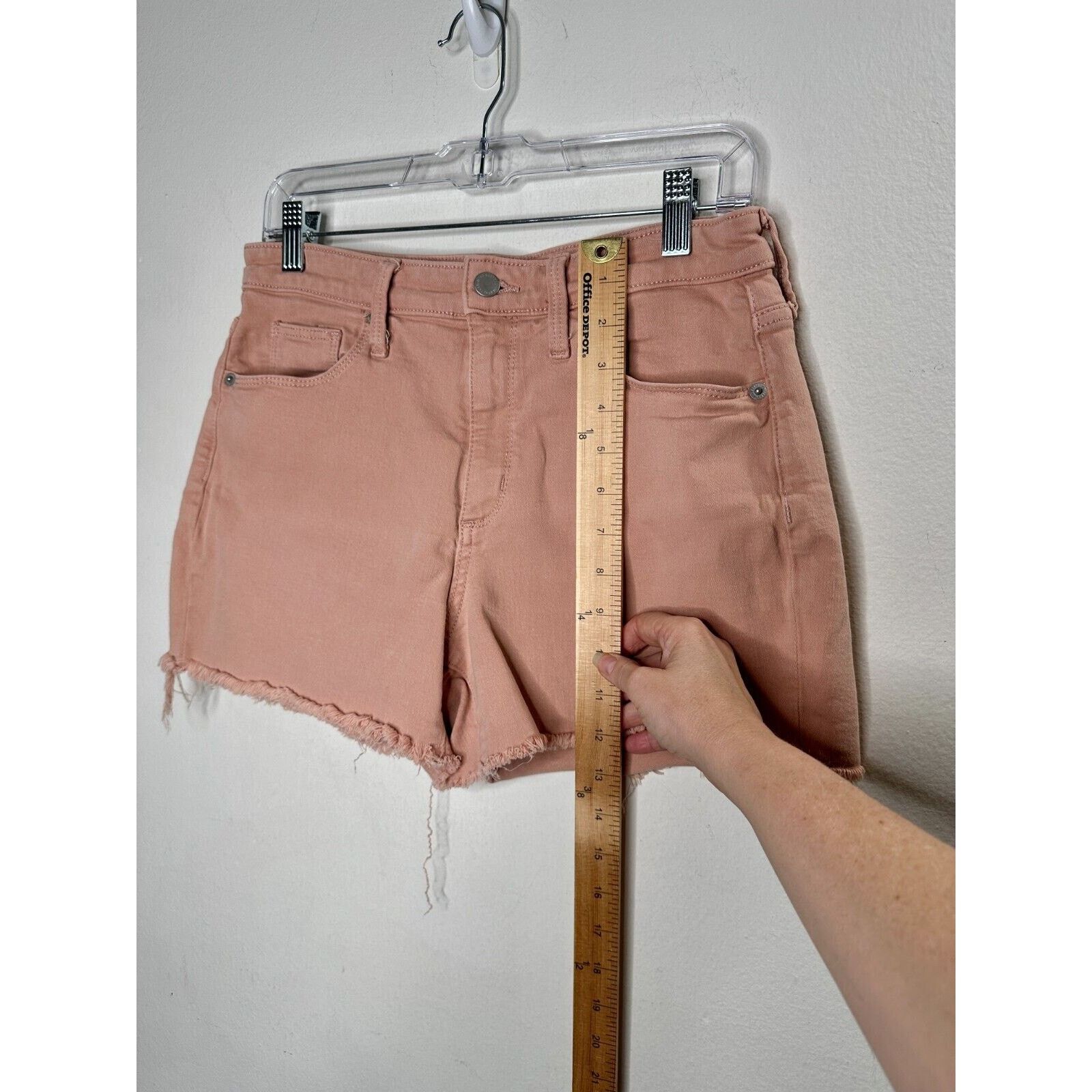 Other Universal Thread Peach High Rise Cut Off Raw Hem Shorts Size 29" - 12 Thumbnail