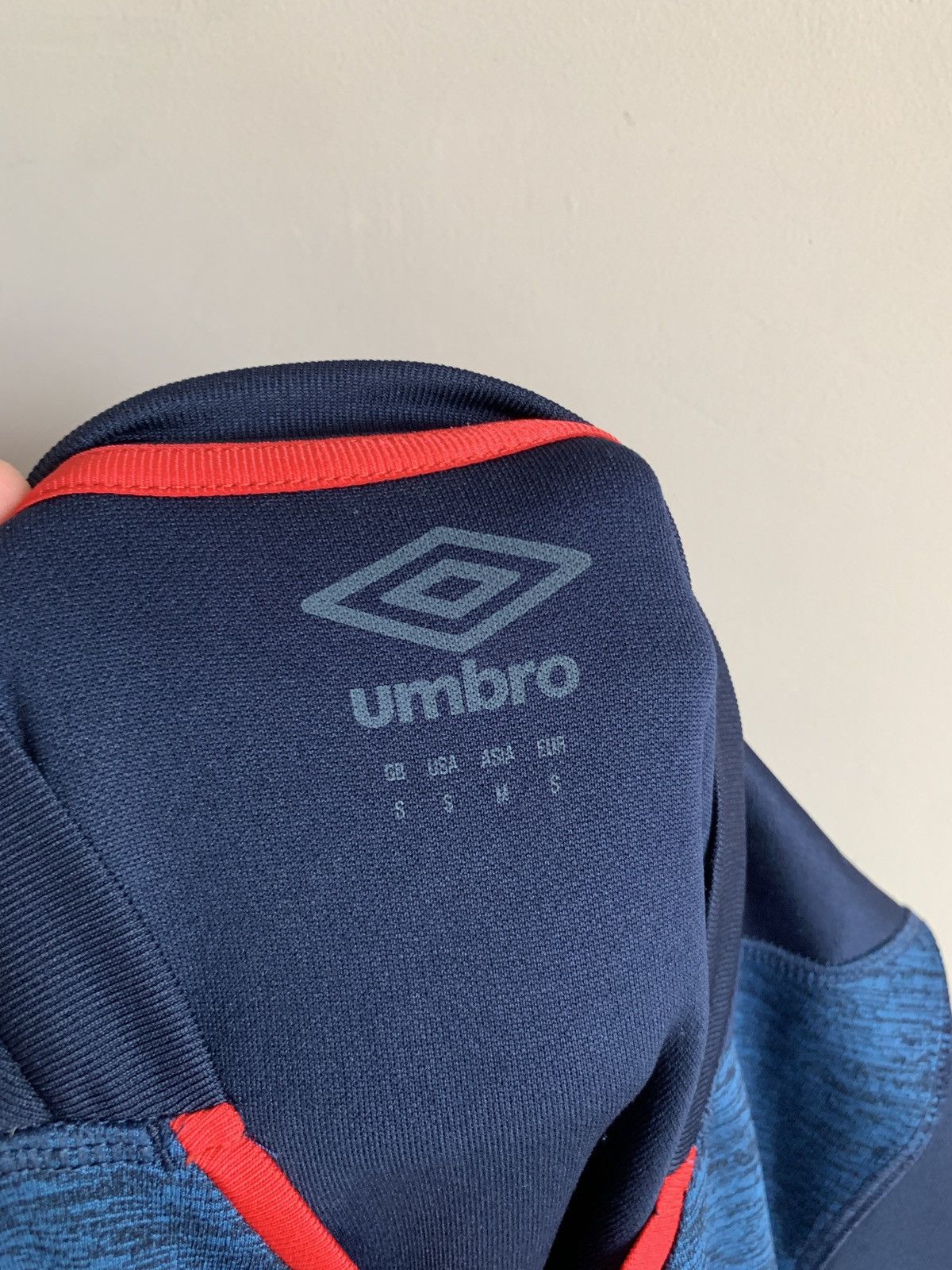 Umbro England 2021 Away Rugby Union Shirt Umbro Jersey Size S Size US S / EU 44-46 / 1 - 6 Thumbnail