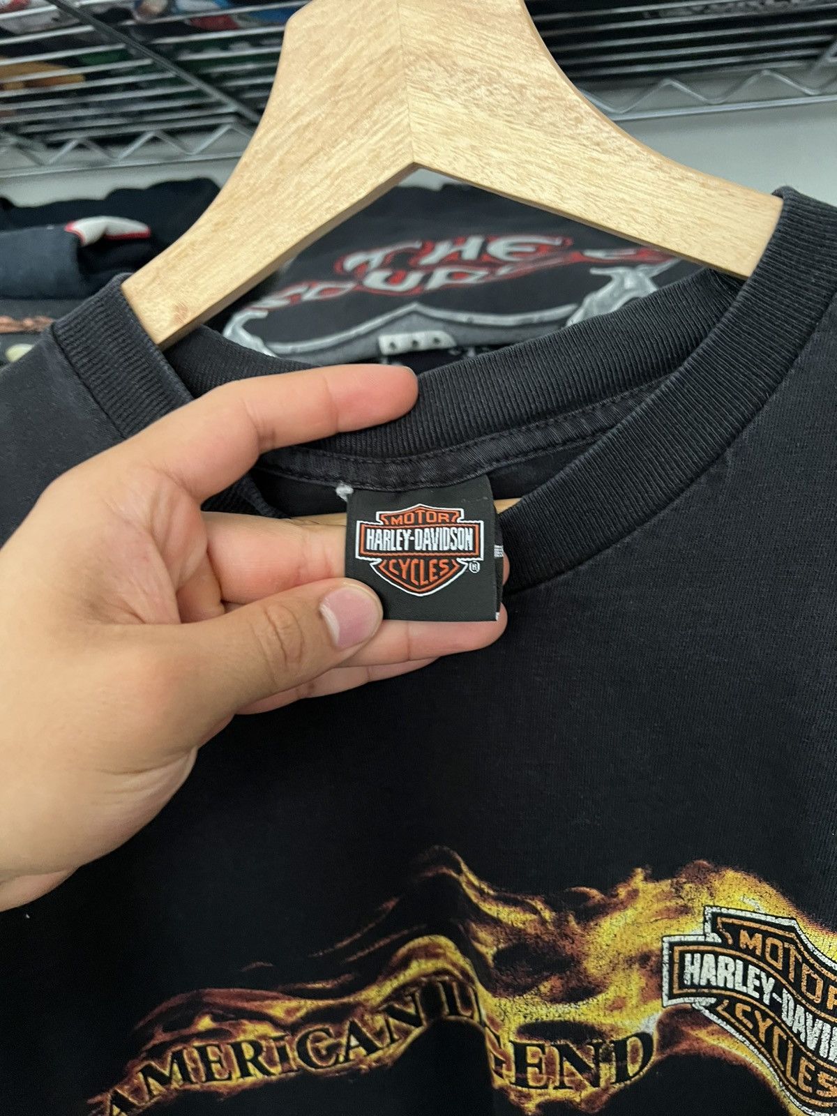 Harley Davidson 90s H-D American Legend Flaming Live Free or Die Tee Size US XL / EU 56 / 4 - 4 Thumbnail