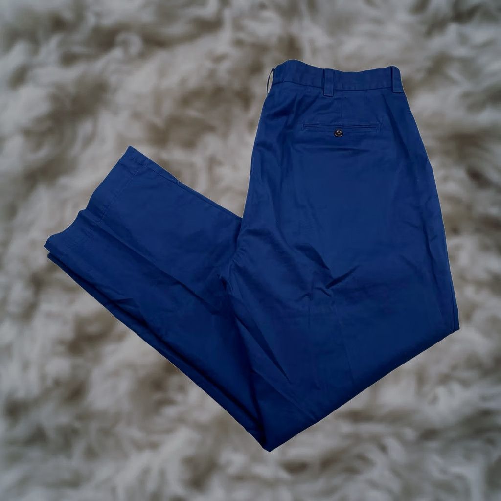 Polo Ralph Lauren VINTAGE Polo Ralph Lauren Men's Pants Blue 38x30 Chino Cotton Flat Front Size US M / EU 48-50 / 2 - 1 Thumbnail