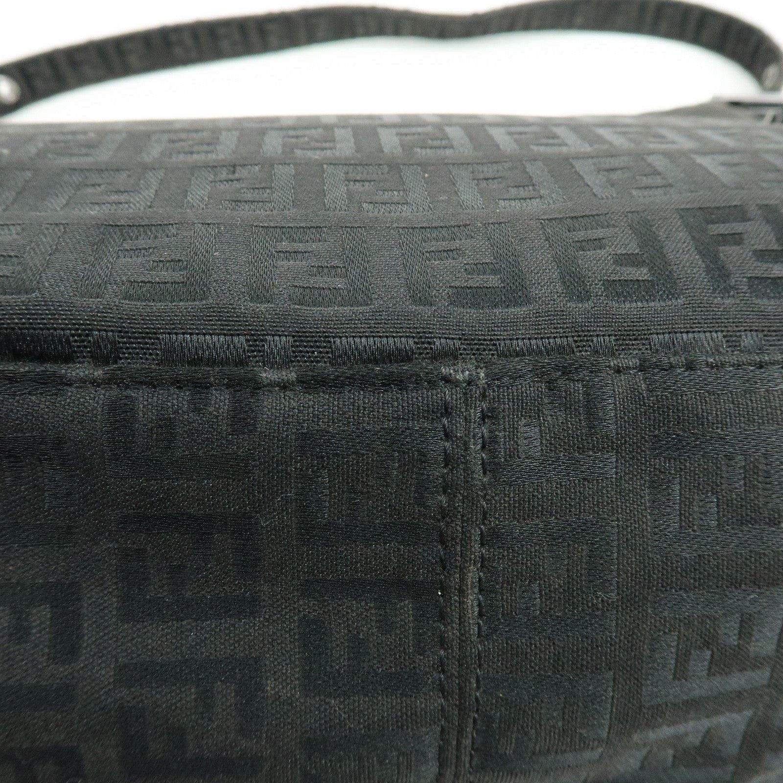 Fendi Fendi Zucca Mamma Baguette Shoulder Bag Black Size ONE SIZE - 8 Thumbnail