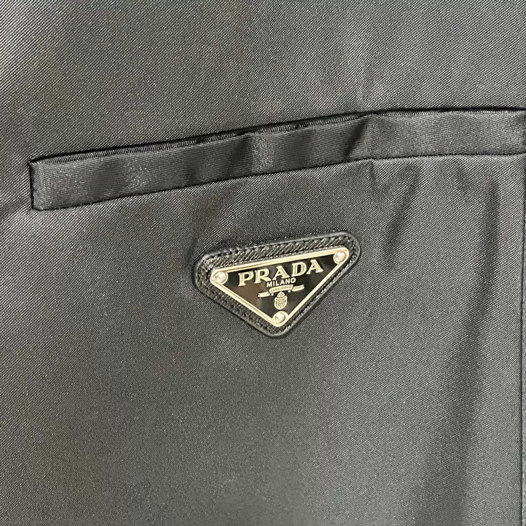 Prada PRADA Triangle Logo Recycled Nylon Skirt Size 38 Size XS / US 0-2 / IT 36-38 - 4 Thumbnail