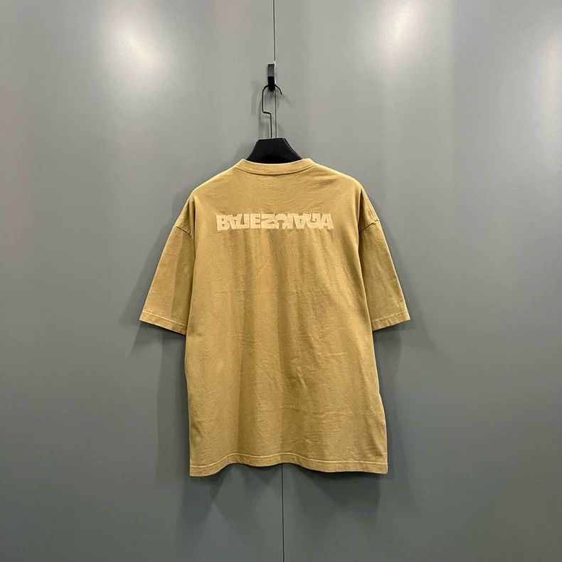 Balenciaga Balenciaga Khaki Embroidered Logo Short Sleeve Size US L / EU 52-54 / 3 - 2 Thumbnail