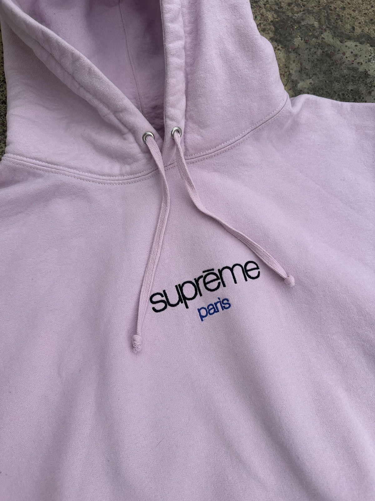 Supreme Supreme Classic Logo Paris Shop Hooded Size US L / EU 52-54 / 3 - 3 Thumbnail