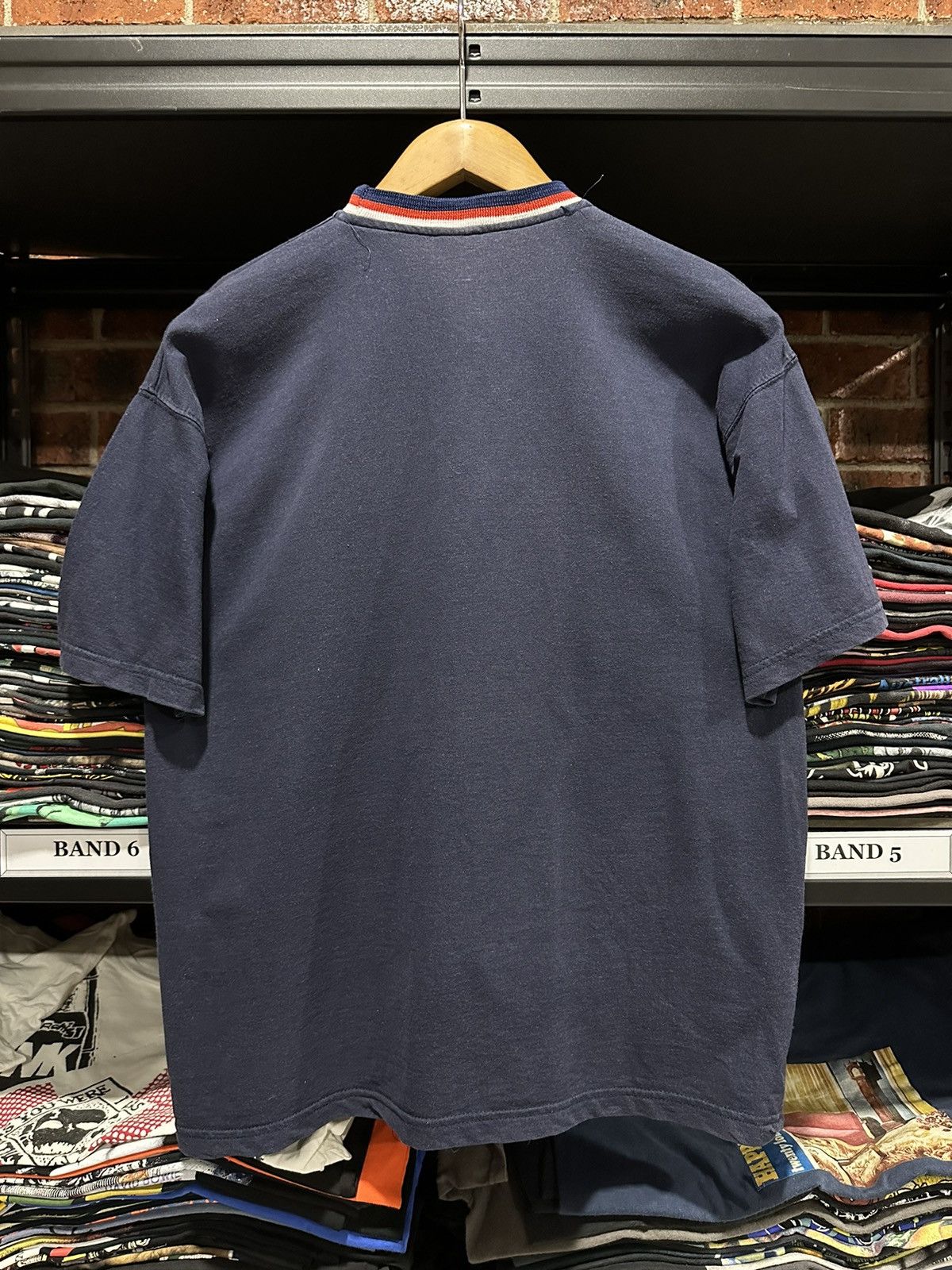 NBA × Nike × Vintage Vintage 90s Nike Nba Ringger Embroidered Logo Faded Tee Size US L / EU 52-54 / 3 - 11 Thumbnail