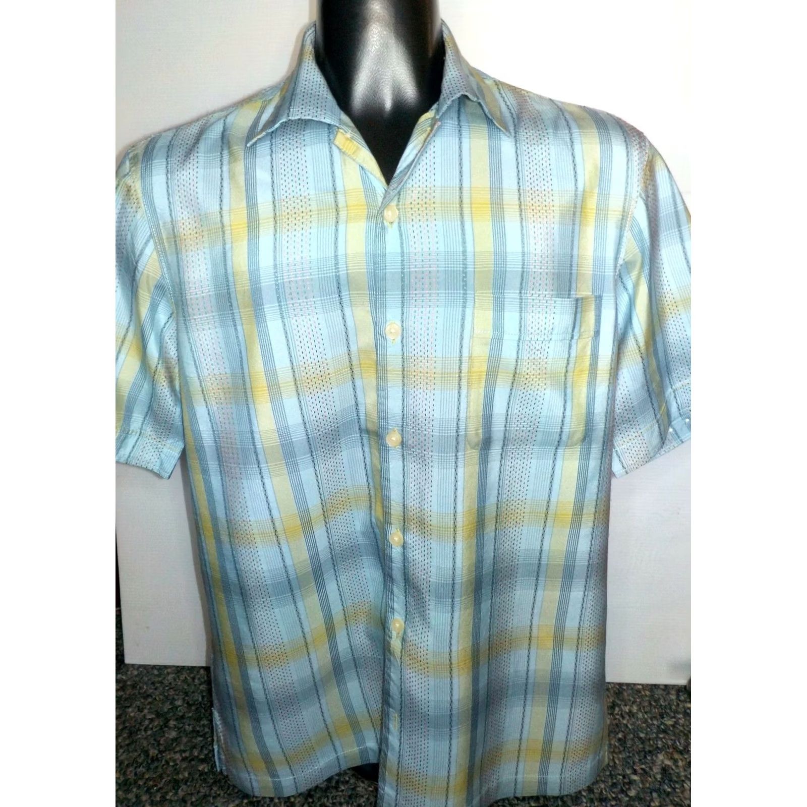 Tommy Bahama Tommy Bahama Button-Front Silk Shirt SZ Medium Men Blue Yellow Orange Plaid Palm Tree Embroidered SS Shirt Size US M / EU 48-50 / 2 - 2 Thumbnail