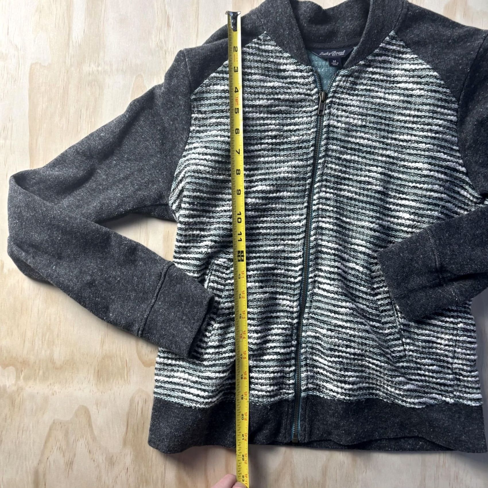 Lucky Brand Lucky Brand Sweater Womens Medium Gray Striped Full Zip Raglan Knit Jacket Size M / US 6-8 / IT 42-44 - 3 Thumbnail