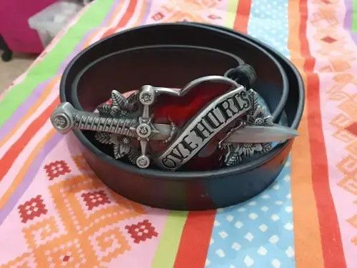 Other Love Arrow Heart Belt Size ONE SIZE - 1 Thumbnail